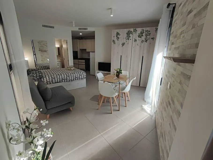 Nuevo Estudio Con Parking Gratis Málaga 0*,